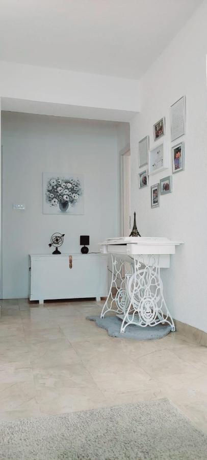 Apartman Pear - Makarska Luaran gambar